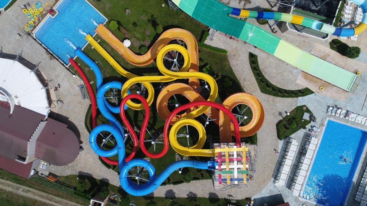 Aqua Nevis Hotel & Aqua Park Солнечный берег Экстерьер фото