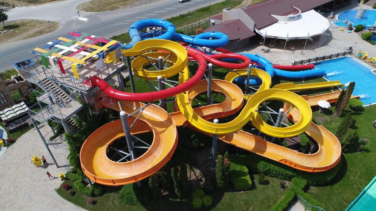 Aqua Nevis Hotel & Aqua Park Солнечный берег Экстерьер фото